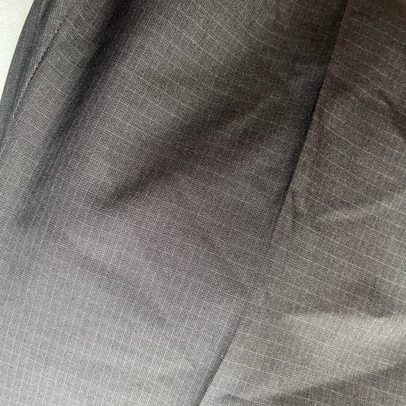 Men’s Haggar dress pants - Size 42/29 - Gently worn - Picture 6 of 10